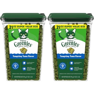 Greenies Feline Natural Dental Cat Treats, Tempting Tuna Flavor, 4.6 oz | #1 veterinarian-recommended, 36% less tartar in 28 days, cleans to gumline, crunchy texture, natural ingredients(1.31 Pound (Pack of 2))